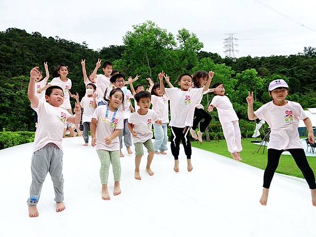 宜蘭寶貝的夏日探險 勇敢邁出第一步!