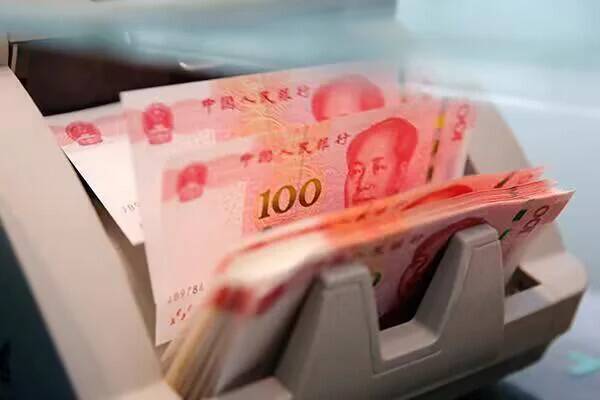 中國在岸交易敏感性日益增強，據報導指出，私人銀行家被特別叮囑，前往中國時避免談論「人民幣」。 圖：翻攝自 「X」 ( 前推特 )