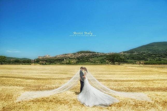 圖片來源/愛慕婚紗工作室