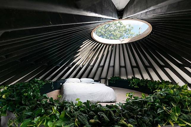 04-do-It-yurtself-modern-yurt