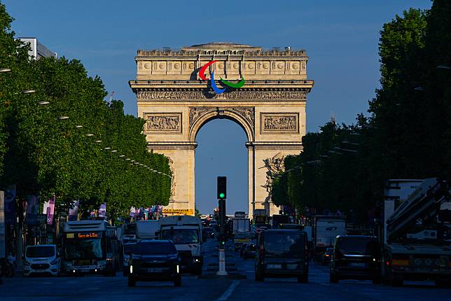 The Paralympic symbol, the Agitos, is seen on the Arc de Triomphe in Paris, France, June 28, 2024. (Xinhua/Xu Chang)