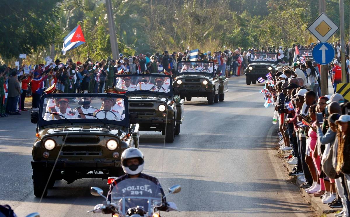 川普政府力拚年底前古巴政權更迭積極在哈瓦那挖牆腳安插內鬼| 上報| LINE TODAY