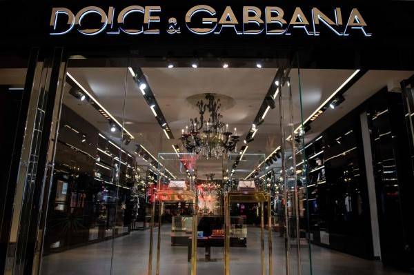 義大利時尚品牌Dolce & Gabbana最近捲入歧視中國人風波。(法新社)