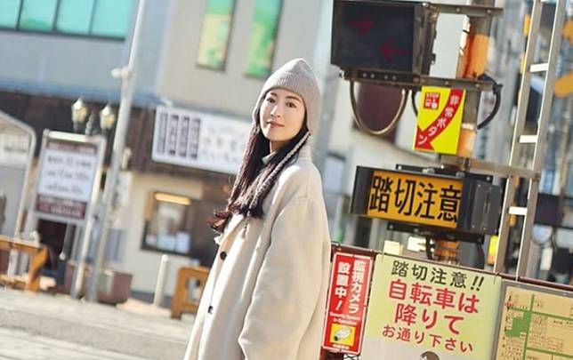來台發展的日籍女藝人大久保麻梨子，稱日本人現在很哈臺灣。（圖／IG@marilog0907）