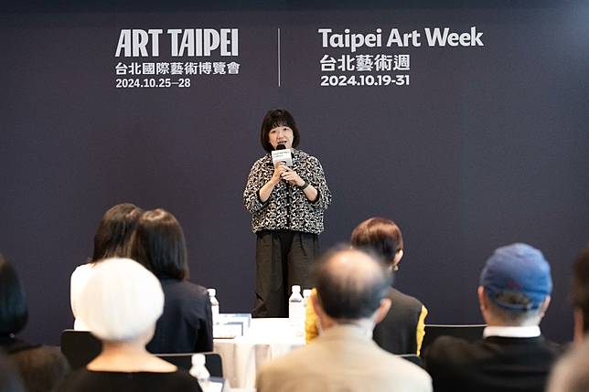 ART TAIPEI 2024 + Taipei Art Week 展前記者會 文化部李靜慧次長致詞 (中華民國畫廊協會提供)