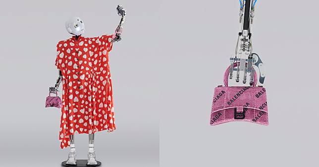 Balenciaga七夕持續耍怪，全新形象照找來「機器人」談戀愛！水晶版限定沙漏包閃到眼睛睜不開