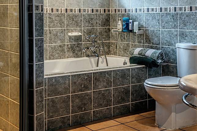 浴室排水管不斷飄出惡臭嗎？日專家給出有效解決方法。（示意圖／取自pixabay）