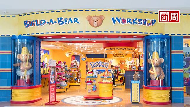 孩子幫泰迪熊裝「心臟」：這家絨毛玩具店靠這招，成長勝樂高