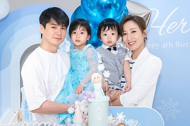 楊茜堯與老公羅子溢為4歲女兒辦公主生日會。
