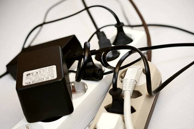 有些電器插著反而不會更耗電。翻攝自pixabay