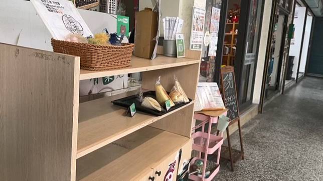 愛心餐的美意遭濫用，甚至還被婦人動手行搶，讓當事早餐店家相當無奈。民眾提供