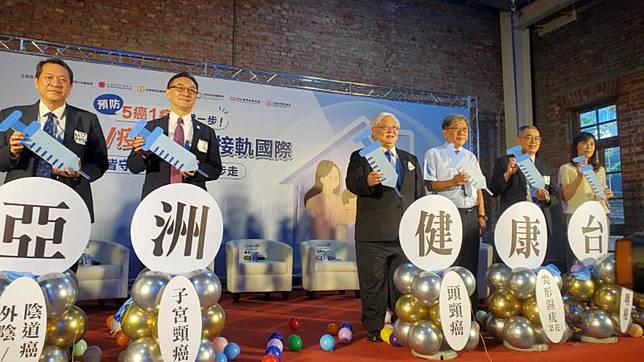 今年9月起國中男生也要納入HPV疫苗公費接種對象，屆時台灣將成為東亞第一個男女共同施打的國家。（黃天如攝）