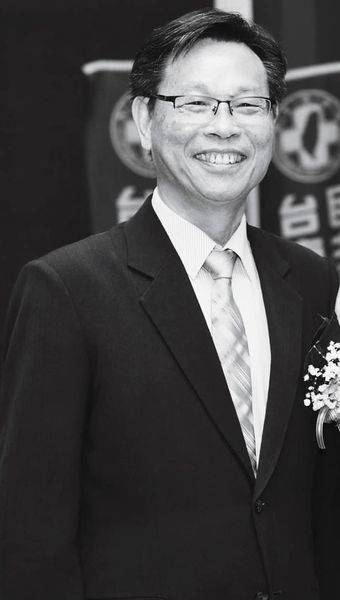 民進黨南市黨部前主委黃先柱病逝，享壽71歲。   圖:黃偉哲臉書