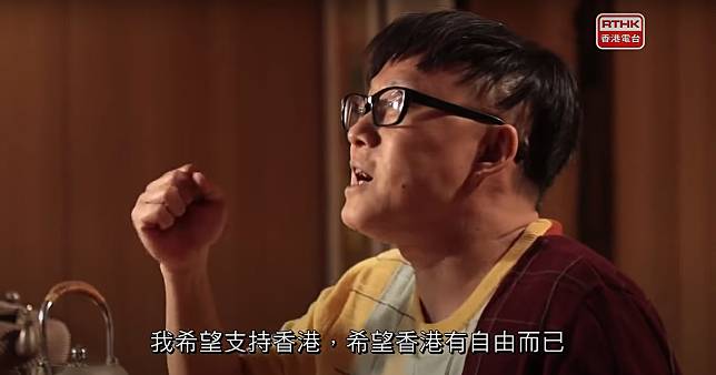知名作詞人林夕日前接受香港電台《鏗鏘說》採訪。（圖片來源／擷取自RTHK YouTube）
