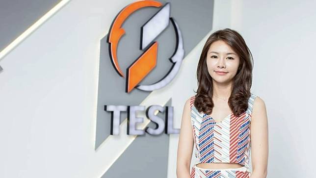 九州集團旗下公司的女董座徐培菁，被稱為最美董座。取自台灣電子競技聯盟