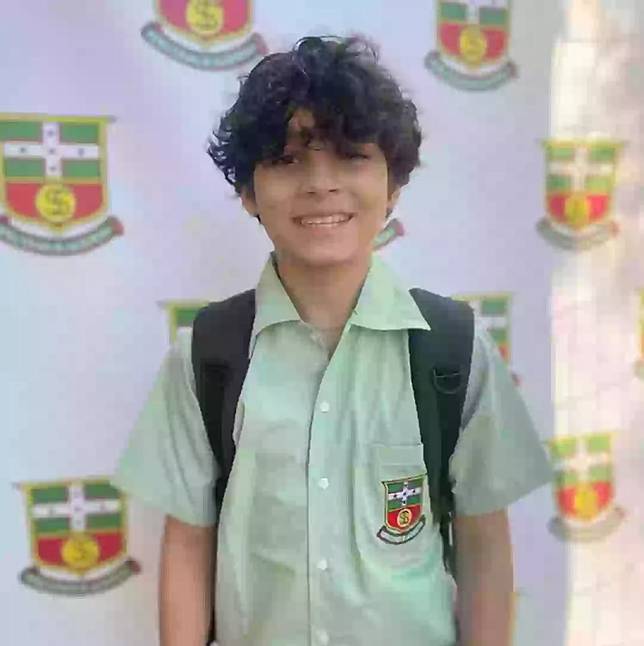 ดาราสาวชาวออสเตรเลีย ใจสลาย ลูกชาย 13 ฆ่าตัวตาย โดนเพื่อนบูลลี่ ขอเงินบริจาค เกือบ 7 ล้าน หวังคืนชีพลูก แข่งกับเวลา ให้ทันใน 7 วัน 