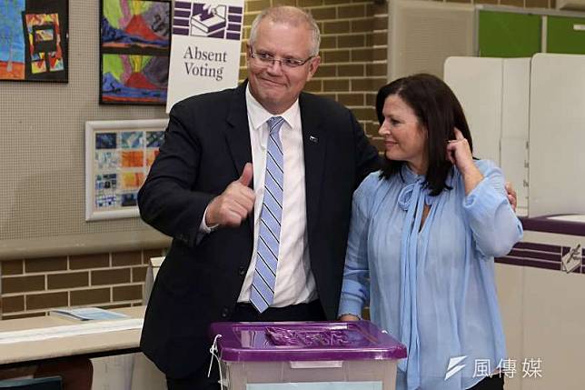 2019年5月18日，澳洲國會大選投票，現任總理莫里森（Scott Morrison）驚險獲勝（AP）