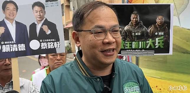 「搶救王義川大兵」的主角王義川，在全台圈粉，他5日晚間、7日，都將到南投縣為蔡銘軒、蔡培慧助選，全台大車掃也會開進南投縣。(資料照)