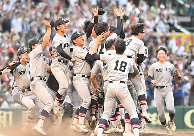 慶應義塾相隔107年奪冠。(取自產經新聞)