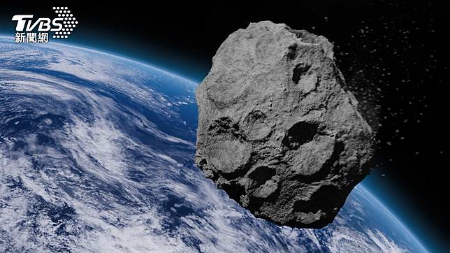 NASA先前公布有顆名為「2024 YR4」的小行星有高達3.1％的機率將撞擊地球，如今這個數字下修至1.5％。（示意圖／達志影像shutterstock）