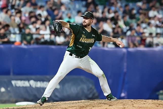 5下猛攻11人次打下6分大局奠定勝基 雄鷹6比1退桃猿終止三連敗