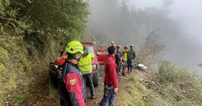 小年夜前傳悲劇！苗栗登山客墜「20公尺深峭壁」　傷重不幸身亡