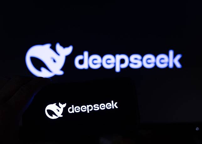 DeepSeek發布R1模型，引起關注。