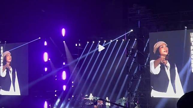 許美靜南京演唱會，被歌迷怒轟史上最爛要求退票。取自微博