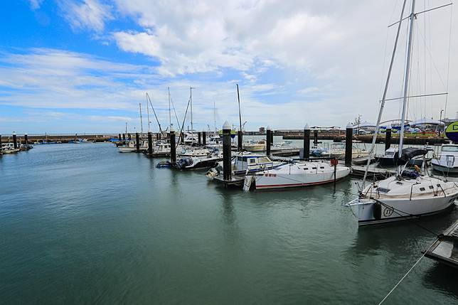 有美景有美食的桃園竹圍漁港(圖片提供／桃園觀旅局)