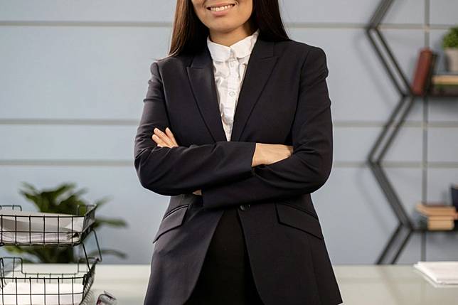 因假造學歷遭判刑的前逢甲大學教授陳杏圓，近期試圖應聘台灣大學生物機電工程系教職遭識破。（示意圖，非當事人／取自pexels免費圖庫）