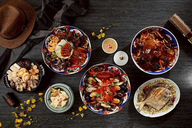 父親節限定4~6人外送合菜，超值48折5,880元。(圖/山海樓)