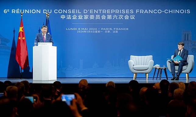 Chinese President Xi Jinping attends the closing ceremony of the Sixth Meeting of the China-France Business Council together with French President Emmanuel Macron and delivers a speech titled “Building on Past Achievements to Jointly Usher in a New Era in China-France Cooperation” in Paris, France, May 6, 2024. (Xinhua/Zhai Jianlan)