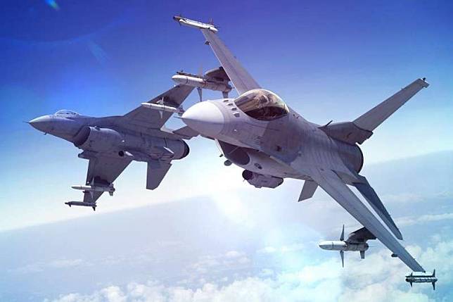 空軍規畫採購66架全新F-16V戰機，引發「綁大選」聯想與批評風波。（翻攝自Lockheed Martin官網） 