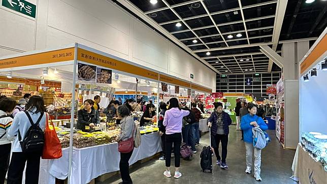 冬日美食節有檔主趁展期最後一日促銷　歐朗欣攝