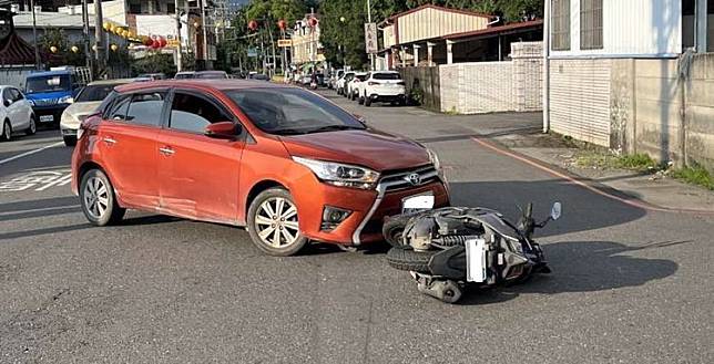 南投縣埔里鎮1名男子遭人爆料製造假車禍詐取高額賠償費，但警方調出他的車禍紀錄，認定符合一般事故成因。民眾提供