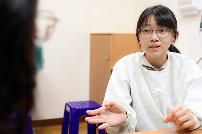 醫師楊筱惠表示，家長若發現孩子腹股溝處有異常，應盡早至小兒外科門診就醫。（慈濟醫院提供）