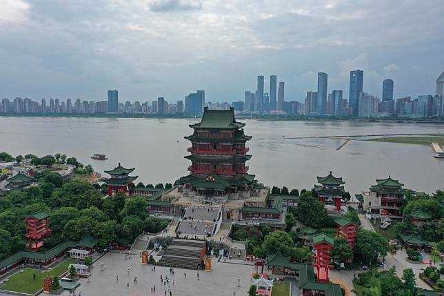 An aerial drone photo taken on June 6, 2024 shows a view of the Tengwang Pavilion in Nanchang City of China's Jiangxi Province. (Xinhua/Zhou Mi)