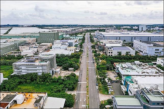 知名跨國科技企業Google宣布在台南科技工業園區購地，興建在台灣的第二座資料中心。(台南市經濟發展局提供)