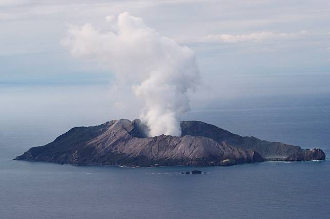 紐西蘭白島火山噴發釀成多人喪生。（湯森路透）