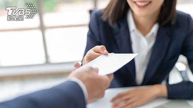 一名女網友分享日前遇到的超奇葩面試經歷。（示意圖／shutterstock達志影像）