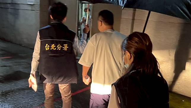 知名連鎖燒肉餐飲集團前負責人王姓男子因欠稅6500萬元遭管收。台北分署提供