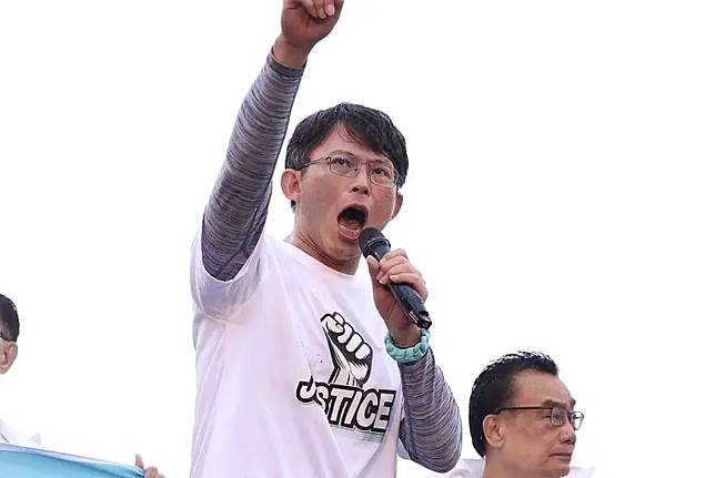 民眾黨主席黃國昌