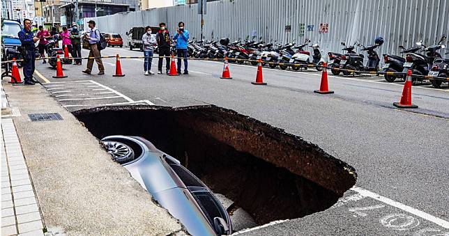 拒保特斯拉？1／不接特定2款車型保險　國泰產搶先公告「有原因」新光產跟進富邦產有條件承接