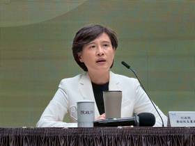 行政院副院長鄭麗君28日召開記者會說明台美關稅進度。(鄭佑漢 攝)