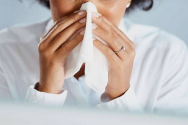 ▲流鼻水、打噴嚏、咳嗽、吐痰、感冒（圖／翻攝自《Pixabay》）