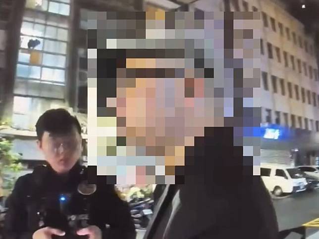 北市中山分局警方逮補房仲金童賴冠翟。圖／資料照