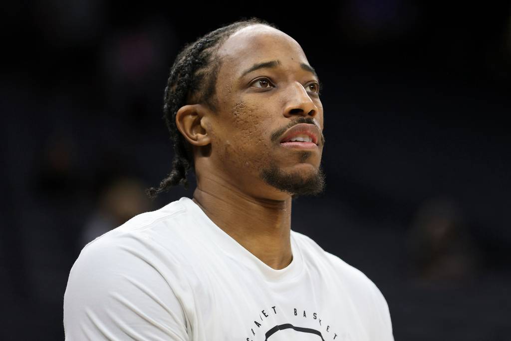 NBA》饒舌歌手寫歌諷在暴龍能力不足 DeRozan不在意曾經的好友diss | LINE TODAY 運動 | LINE TODAY