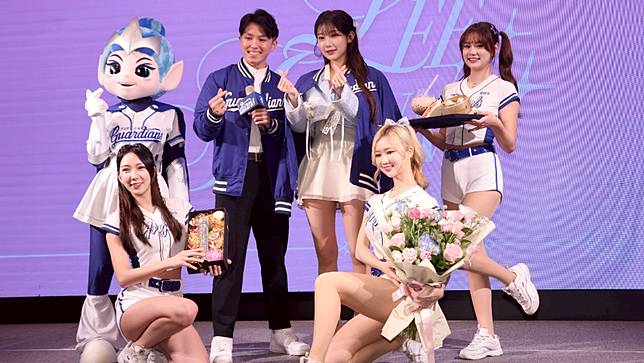 韓籍啦啦隊成員李珠珢加盟富邦育樂啦啦隊Fubon Angels。周永受攝
