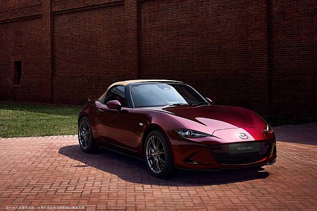 MAZDA MX-5 35th Anniversary Edition 35 週年紀念車型接單正式展開正 25 年式 MX-5 RS/ RF 美型再進化  維持原售價