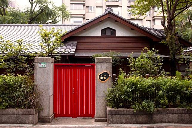 「小小樹食0km 山物所」。